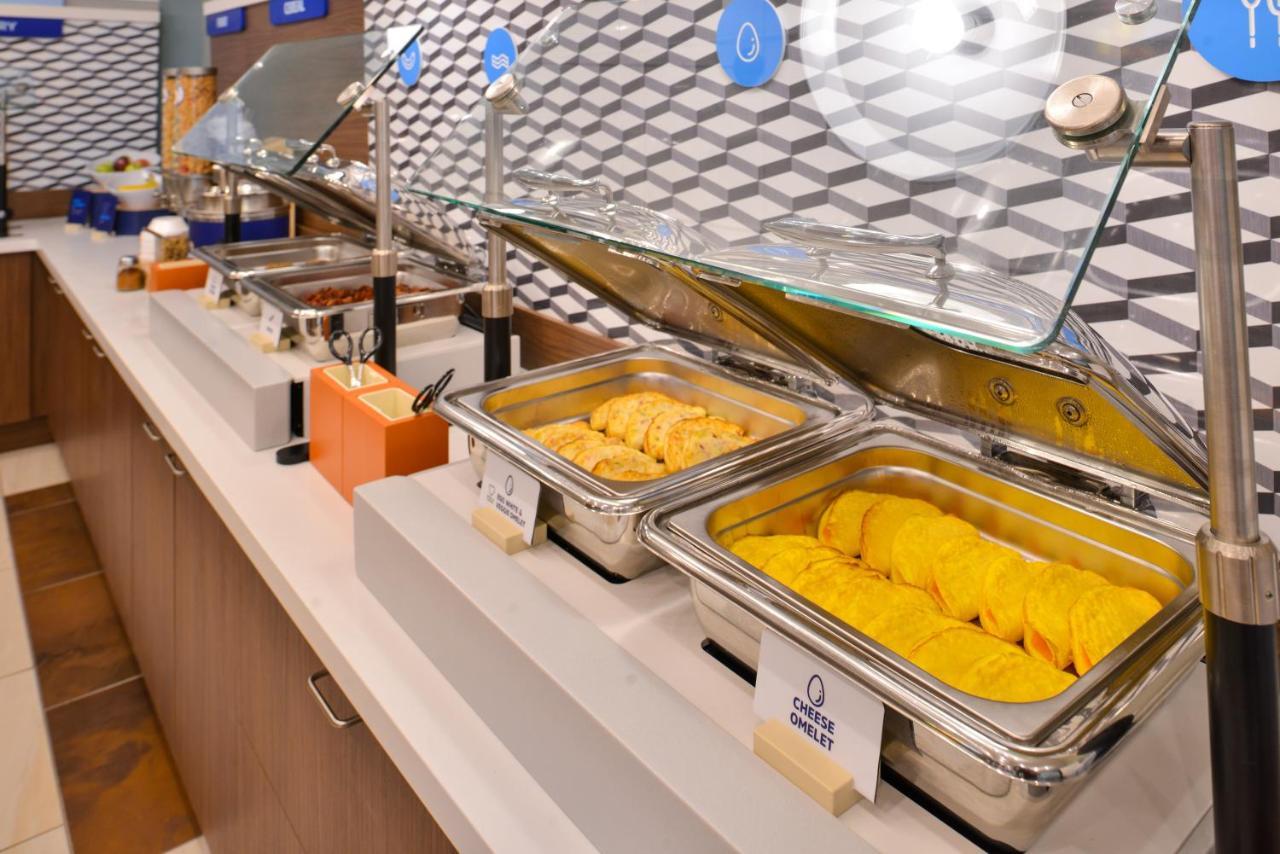 Holiday Inn Express & Suites - West Omaha - Elkhorn By Ihg Esterno foto